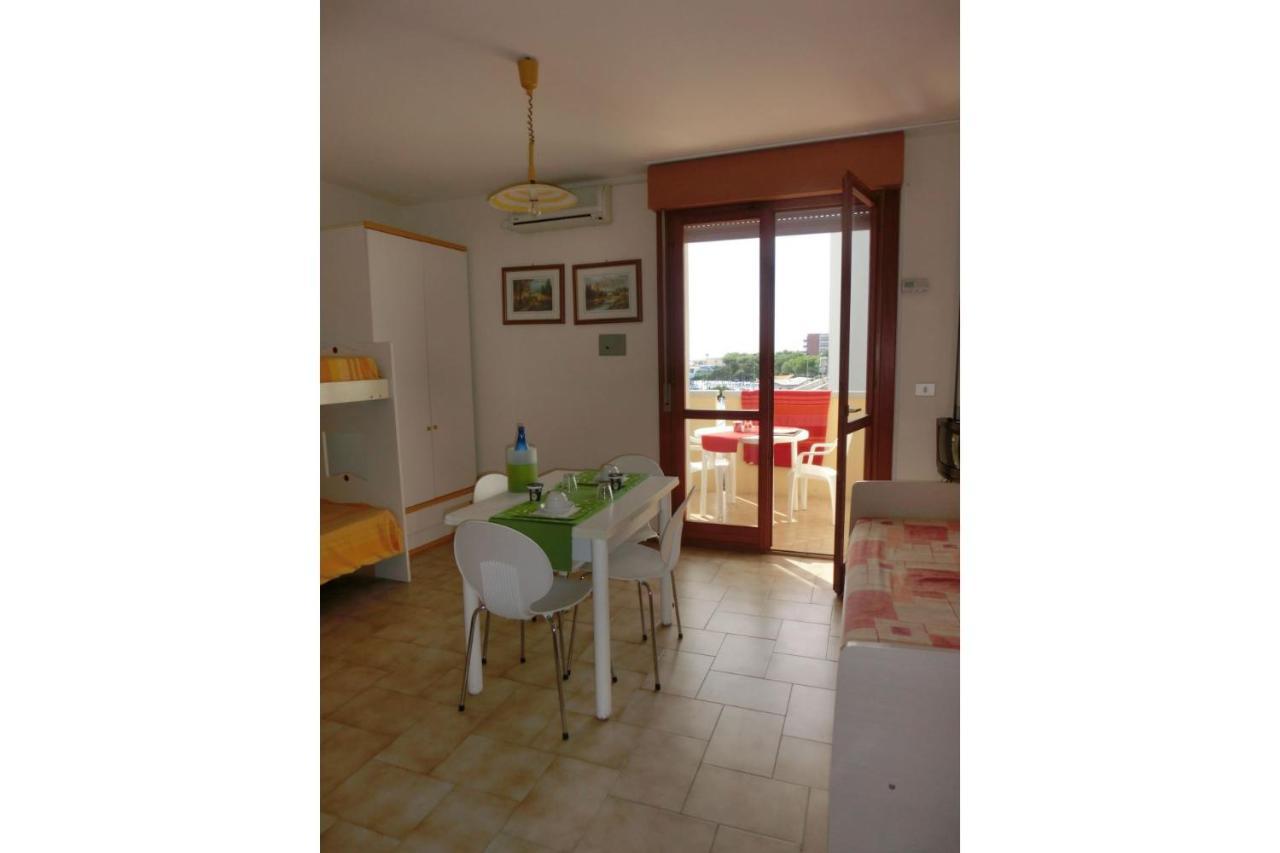 Appartamento Homely Seaview Flat With Balcony - Beahost
